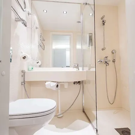 Forenom Aphtl Helsinki City *